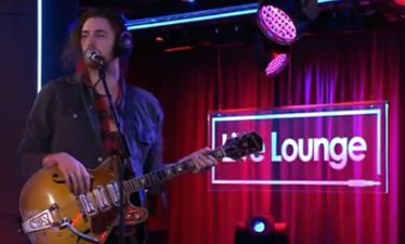 Video: Hozier’s cover of Arctic Monkeys’ Do I Wanna Know on BBC Live Lounge was simply stunning