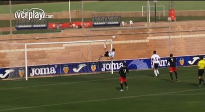 Vine: This could be the most acrobatic goal-line clearance that you’ll ever see