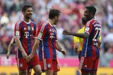 Vine: Xabi Alonso scores his first Bundesliga goal with this clever free-kick