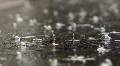 There’s a helluva a lot of rain on its way to Ireland today so brolly up people