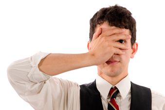 Video: Russian advert causes 500 road traffic collisions in ONE day. Here’s why…