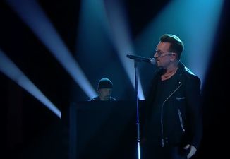 Video: Bono finally reveals why always wears sunglasses…