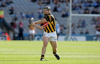 Pic: Proof that Kilkenny’s Richie Hogan is just as good a passer as Barcelona’s Andres Iniesta