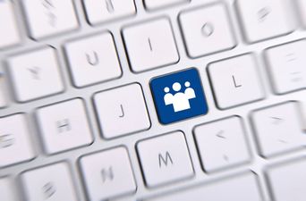 New stats reveal how many Irish people actually know ALL their social media friends