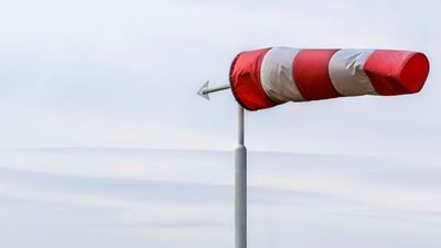 Coast Guard has doubled down on Met Éireann’s wind warning on Ireland’s west coast