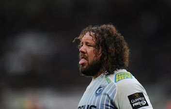 Video: This Adam Jones drop goal attempt against Munster even made himself laugh