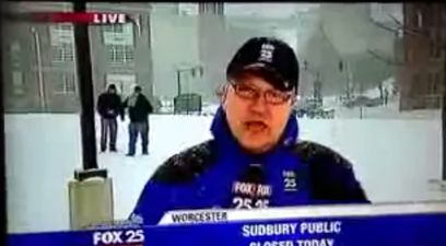 Video: So, a drug deal was accidentally broadcast during a live news report