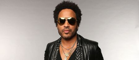 Pic: Lenny Kravitz looks like he used the wool of 900 sheep for his new ridiculous scarf