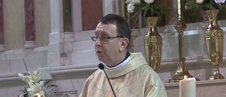 Father Ray Kelly – aka The Singing Priest – gets his own gig at the Olympia