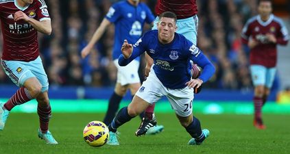 Vine: Ross Barkley performs the worst dive ever seen on a football pitch