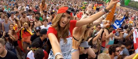 Video: This fan footage from Tomorrowland is the best festival video we’ve ever seen