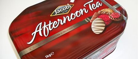 Pic: Biscuit-lovers rejoice, a bakery in Cork is bringing back the Jelly Star biscuits in time for Christmas