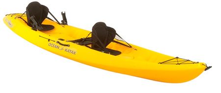 Pic: Irish driver in New Zealand shows how not to transport a kayak whilst driving