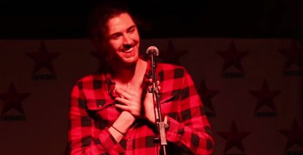 Video: A crowd in France singing Take Me To Church back at Hozier at the end of his gig