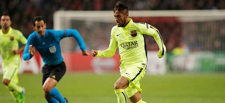 Vine: Wow! Neymar scored a ridiculously great goal in a charity match in Brazil last night