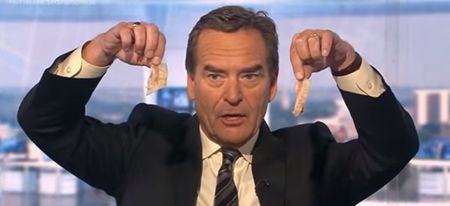 Video: The Jeff Stelling sandwich masterclass and other hilarious highlights from Soccer Saturday in 2014