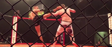 Video: This amateur MMA knockout is all kinds of brutal