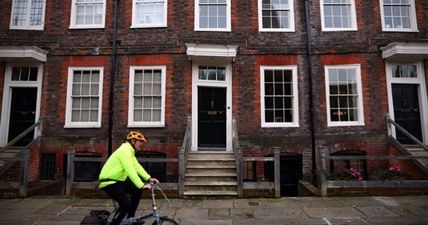 Pic: Very sound landlady in Dublin slashes December rent as Christmas gift for her tenants