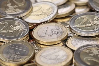 Pic: It looks like someone is selling ‘rare €2 coins’ for just €1 on Adverts.ie