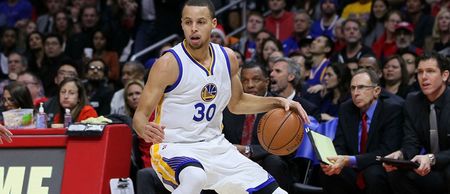 Video: Golden State Warriors’ Steph Curry was taking the p*ss with these crazy skills last night