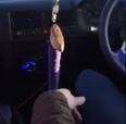 Video: A hurley is being used as a make-shift gearstick in this Irishman’s car