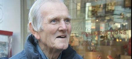 Video: News reporter doing vox-pops on Merseyside derby runs into legendary Liverpool ‘keeper by accident