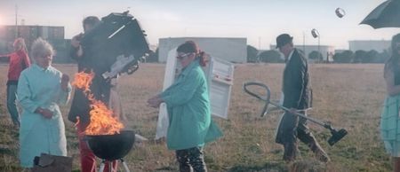 A brilliant 3-minute music video that took 5 seconds to shoot