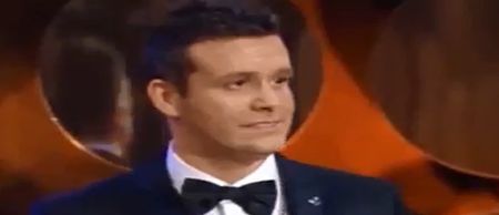 Video: Jim Carrey lookalike cons his way into appearing as Jim Carrey at the Czech Oscars