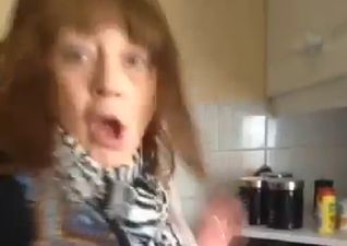 Video: Mayo man makes compilation of him scaring his poor mammy. Her reactions are gas