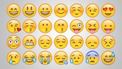 15 Irish WhatsApp conversations when emojis sum things up perfectly