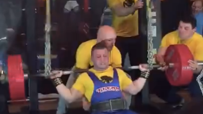 Video: Irish powerlifter rips muscle clean off the bone in horrific looking injury