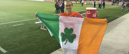 Pic: Stephanie Roche might be the happiest woman in the USA as she meets Irish fans on her debut