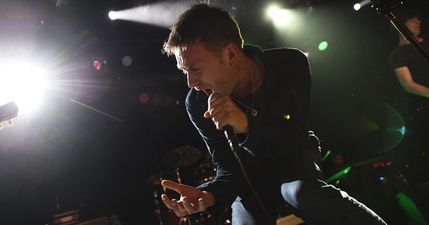 5 times huge bands gave amazing live performances of great songs