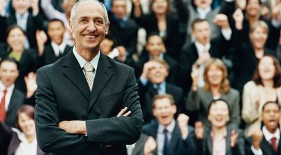 Incredibly sound Chinese boss takes 6,400 of his employees on holiday