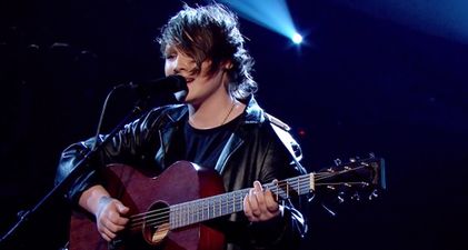 Video: SOAK’s incredibly beautiful performance of ‘Sea Creatures’ on Jools Holland last night