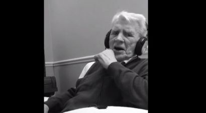 Video: The Irish Grandad who became an unlikely Snapchat hero is back with more comedy gold