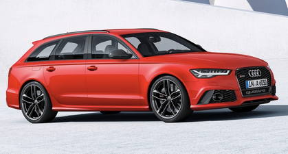 Video: Idiot smashes €138,000 Audi RS6 into a tram while on a test drive