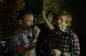 Video: Wayne Rooney and Ed Sheeran sing Robbie Williams’ ‘Angels’ in a New York bar