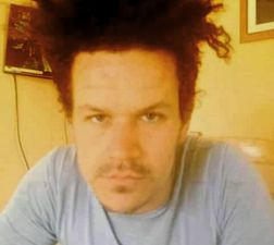 Pic: This Irish Sideshow Bob has a special talent for cleaning the house