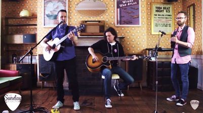 The Sunday Sessions • Ash