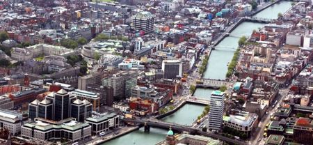 Pic: A restaurant in Dublin is using a very sexy sign to attract customers