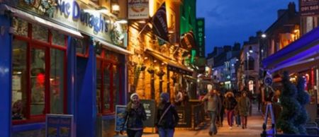 You will soon face on-the-spot fines for drinking in public in Galway City