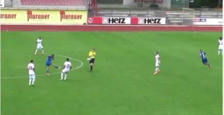 Vine: You won’t see a better volley from 40 yards anywhere else this season