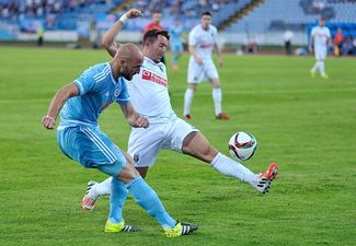 Video: An absolute shocker of a challenge on UCD’s Robbie Benson in the Europa League
