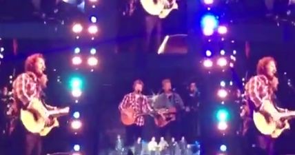 Video: Ed Sheeran, Glen Hansard and Kodaline singing ‘Molly Malone’ at Croke Park