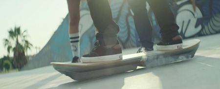 Video: Check out this real life hoverboard in action