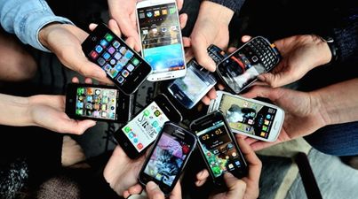 New survey confirms what we all knew about smartphones