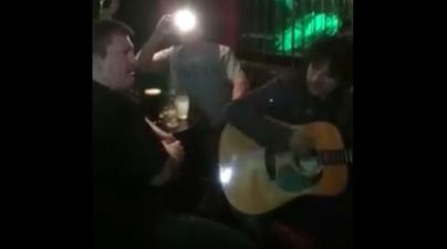 VIDEO: Ricky Hatton and Paddy Casey singing Oasis in a pub in Limerick