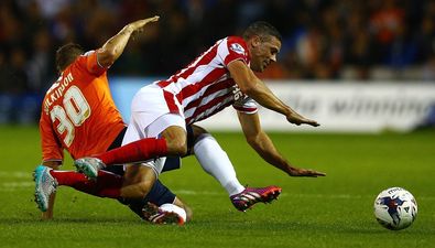 PIC: Jonathan Walters joins in on the p*ss-taking of Manchester United’s chaotic transfer window