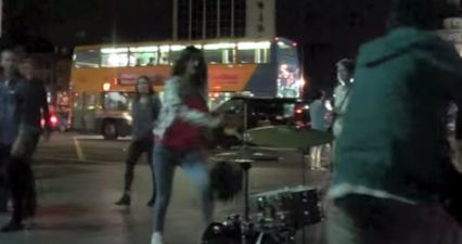 VIDEO: Busker in Dublin expertly dealing with an attempted robbery